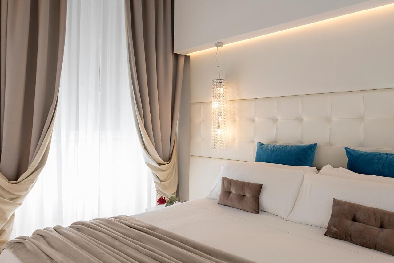 Argentina Residenza Style Hotel Rome Bagian luar foto